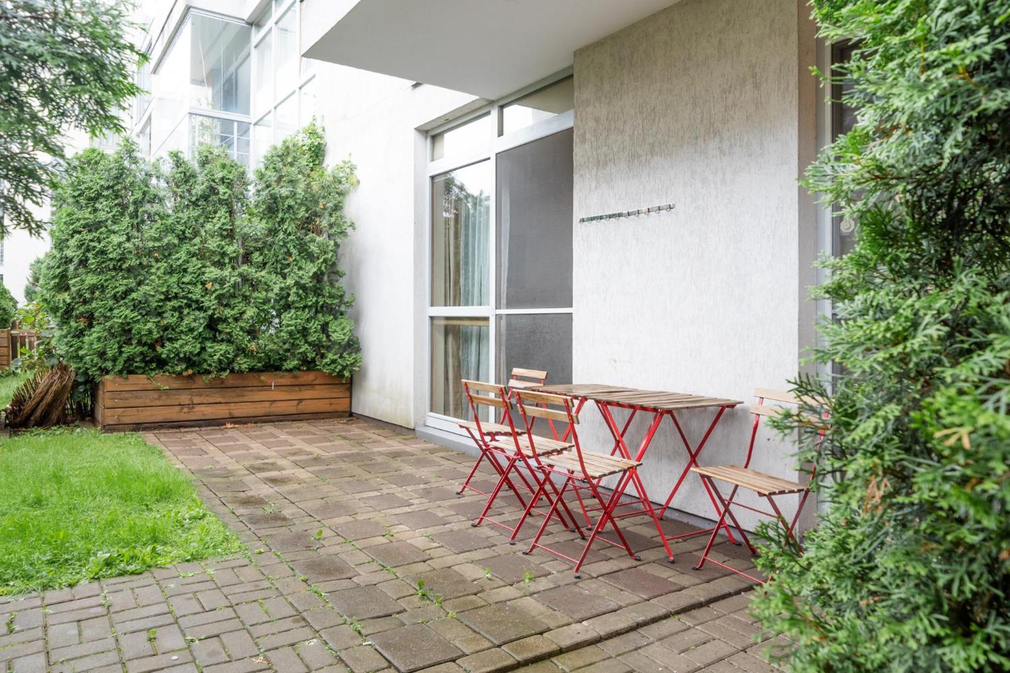 Apartment Spacious In A Park Zone With The Private Terrace Riga